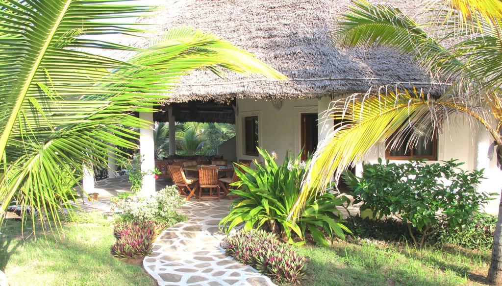 Baobab Village Watamu Szoba fotó